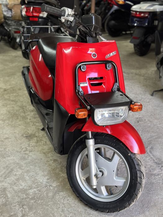 Скутер, мопед Yamaha Gear з контейнера.