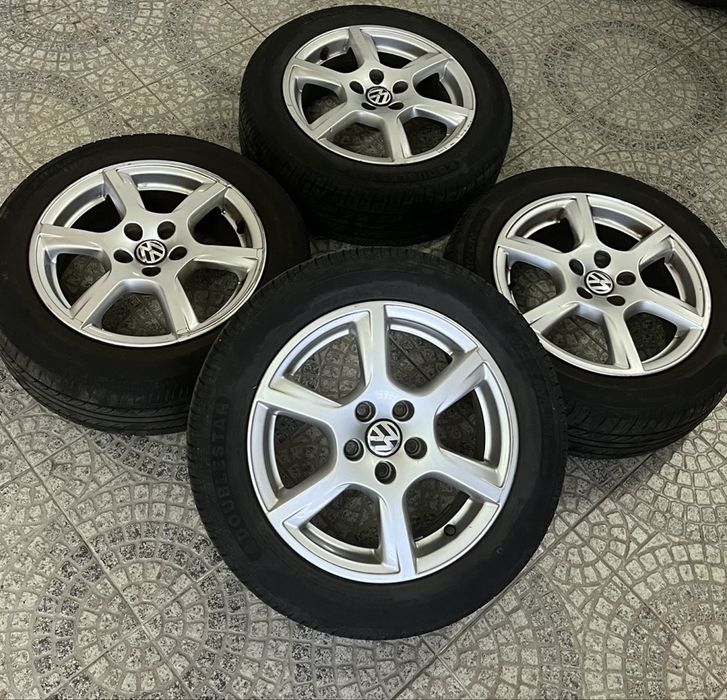 Jantes originais volkswagen Polo – R15 + pneus 195