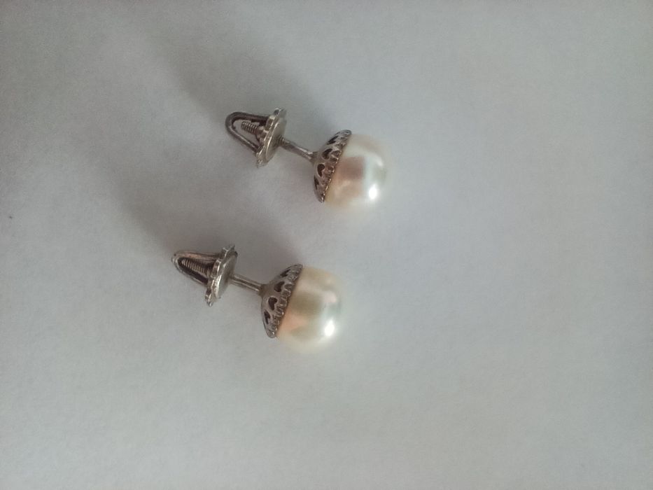 Серебряные серьги с натуральным жемчугом