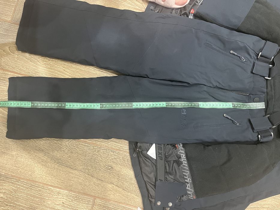 Продаю зимовий костюм в гарному стані