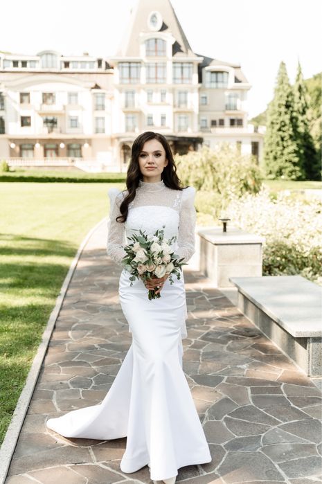 Весільна сукня