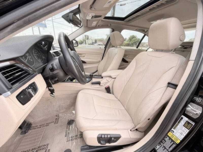 2015 BMW 3 Series 328i xDrive