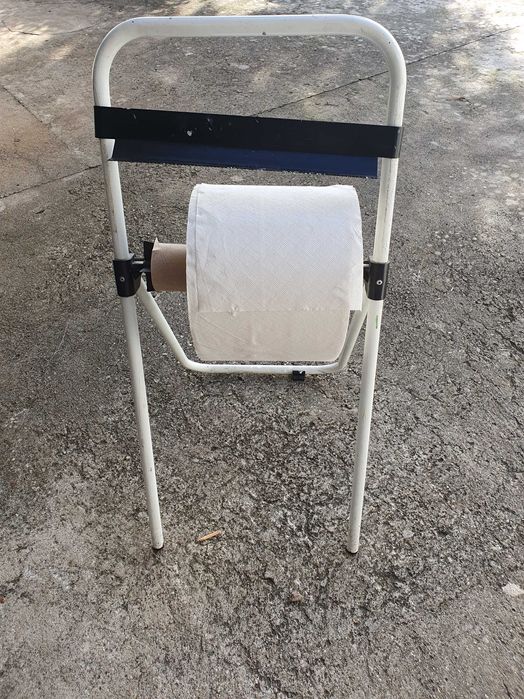 Porta-rolos c/pé