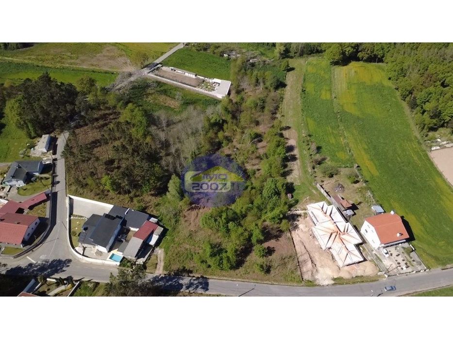 Terreno Urbanizável em Lobão