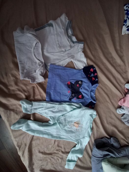 Продам одяг для дівчинки