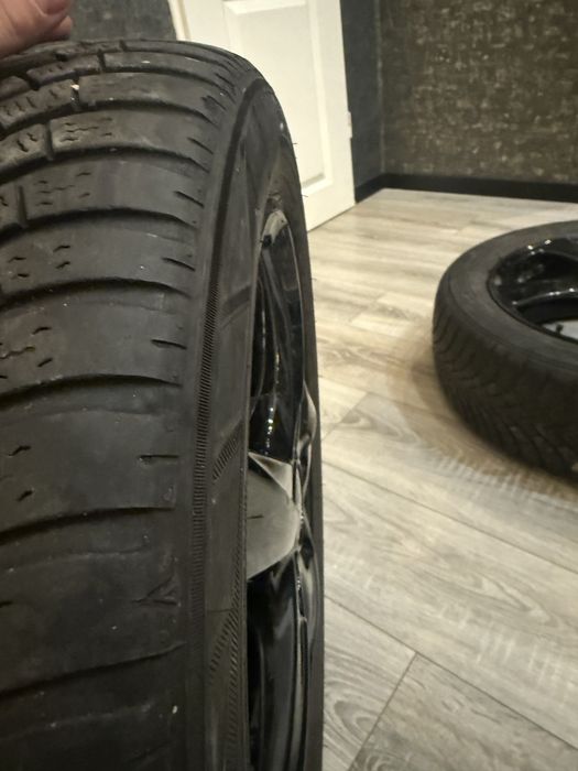 Opony 185/60 R16 M+S