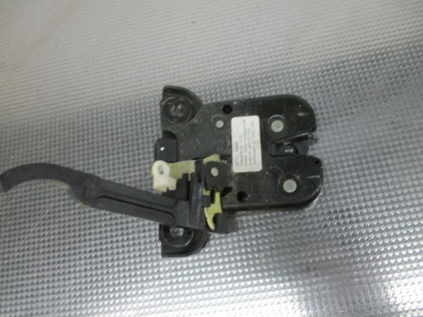 Fechadura / fecho da mala AUDI A3 (8P1)