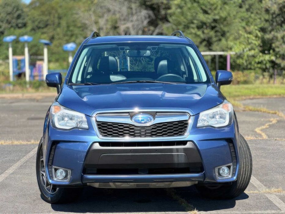 Subaru Forester Touring      2015