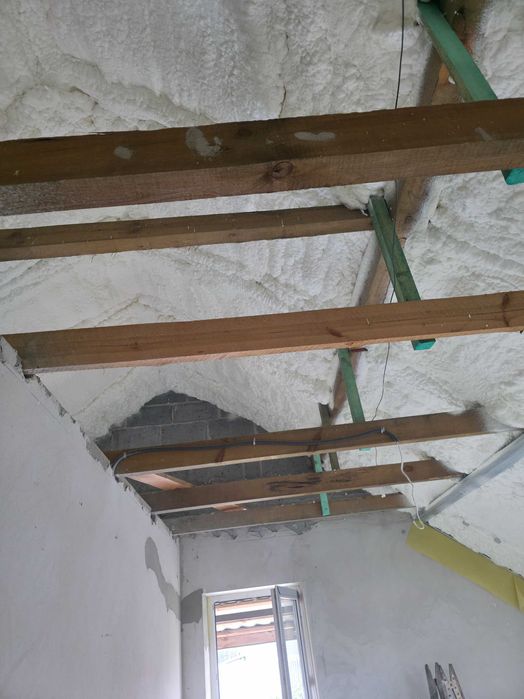 PIANA PUR Izolacja w 1 dzień na całe życie. Zobacz , jak to robimy