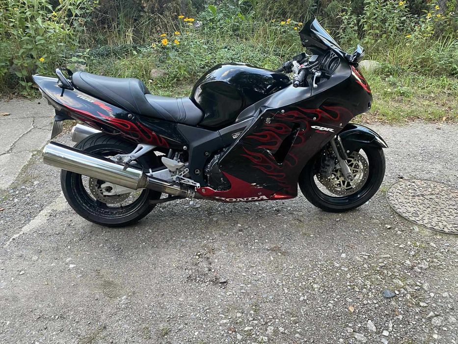 Motor Honda Cbr 1100