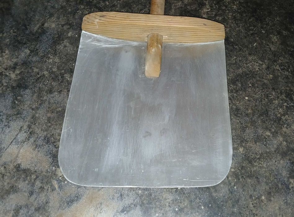 Лопата для уборки снега  (детская)