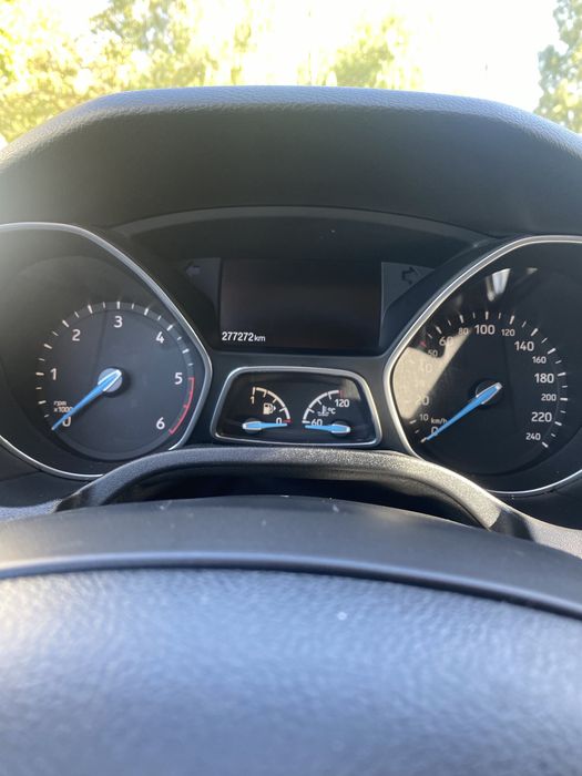 Ford Focus 1.5 TDCi Titanium 2015 – Diesel – Económico