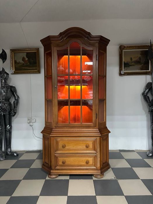 Кутова вітрина дуб масив угловая вітрина дерево 3598