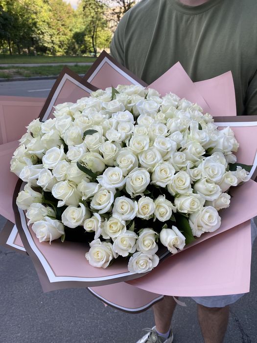 Букет квітів , букет 101 троянда, букет 45, 51 троянда , доставка Київ