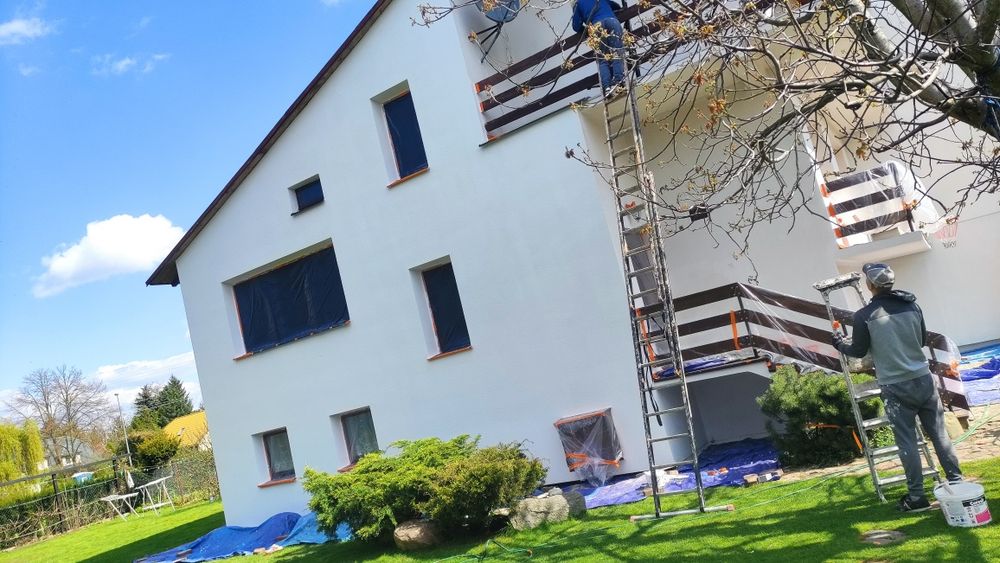 Malowanie elewacji i ogrodzeń
