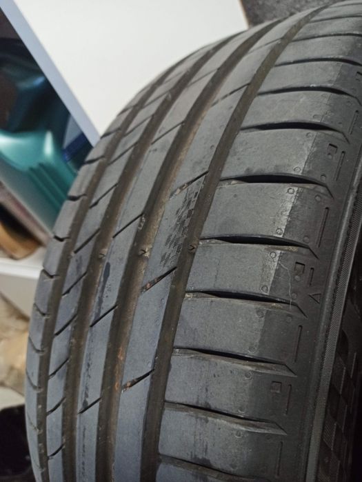 4x opony letnie KUMHO ECESTA  PS71 215/55 R17 W  2025 r.  7.5mm, rant, stan idealny