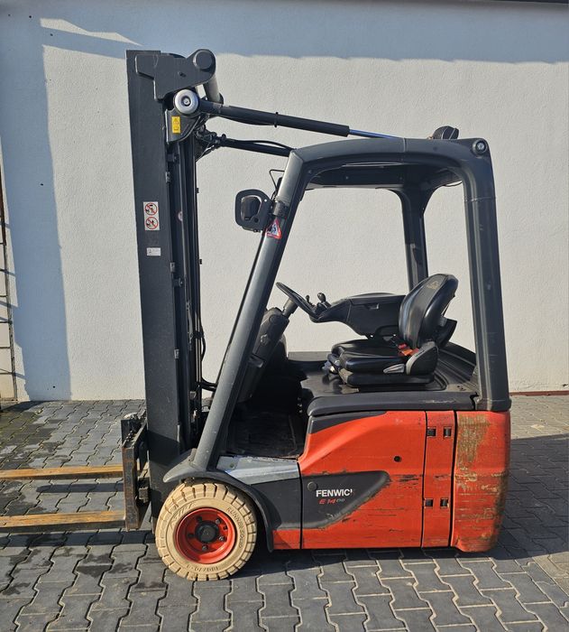 Wózek widlowy Linde E14 Evo, triplex, wolny skok, elektryk, wysokie podnoszenie, sadowniczy