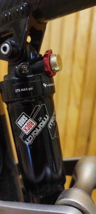 Редкая рама двухподвес Commencal Meta 5.5