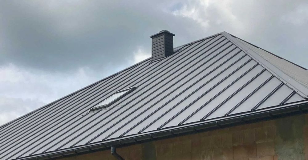 Dekarz, prace dekarskie, wymiana pokrycia dachowego. Dachy