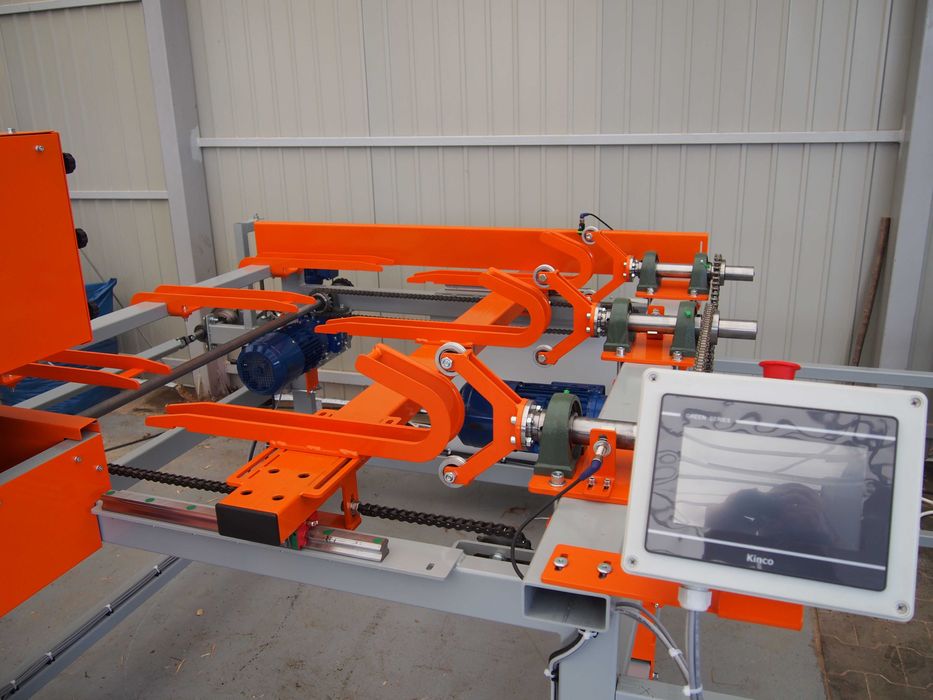 Maszyna do płotków leszczynowych - łupanka leszczynowa, leszczyna