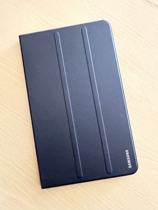 Tablet Galaxy Tab A 2016 com capa original