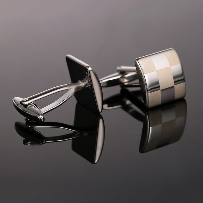 Spinki Do Mankietów Koszuli W Pudełku - Jakość