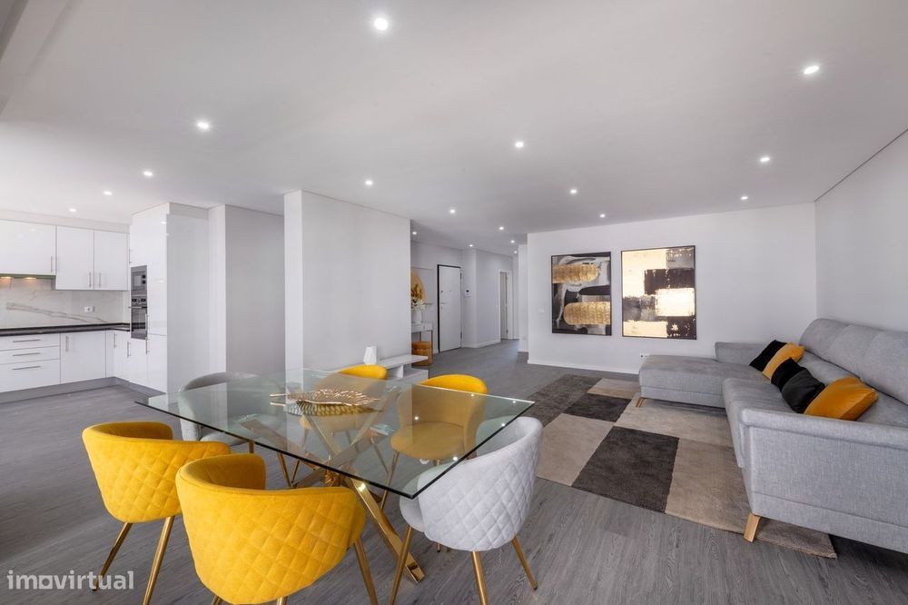 Oportunidade Apartamento T3 Olhão