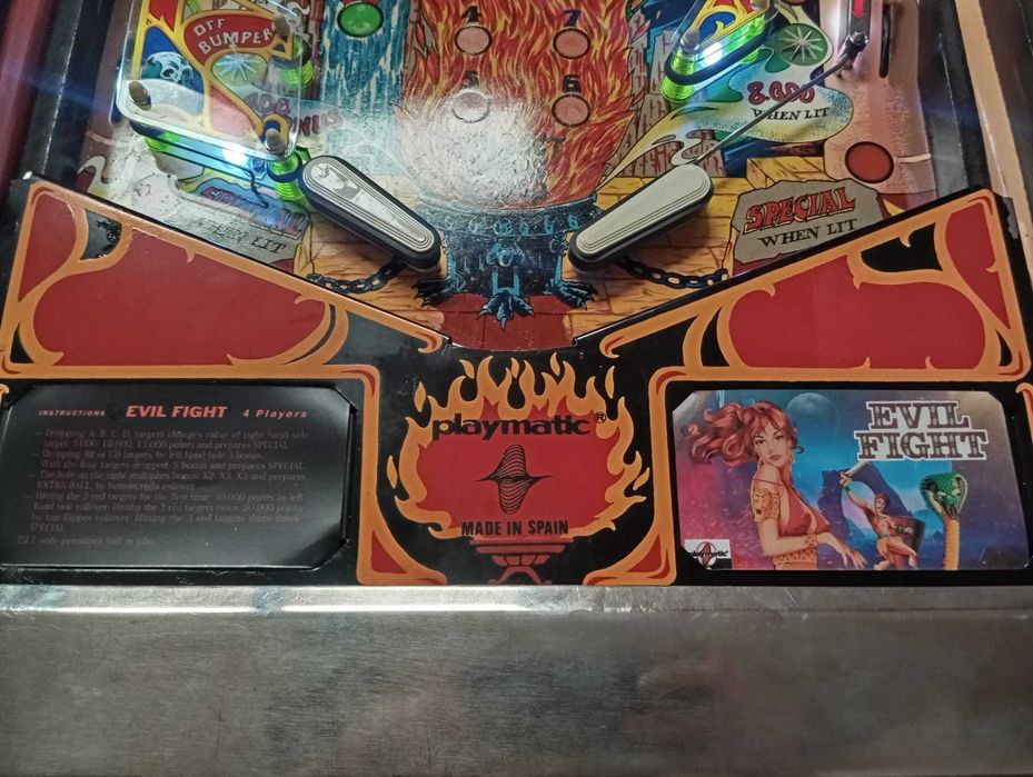 Pinball Flipper Evil Fight