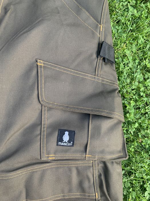 Spodnie Mascot nowe rozm. 50