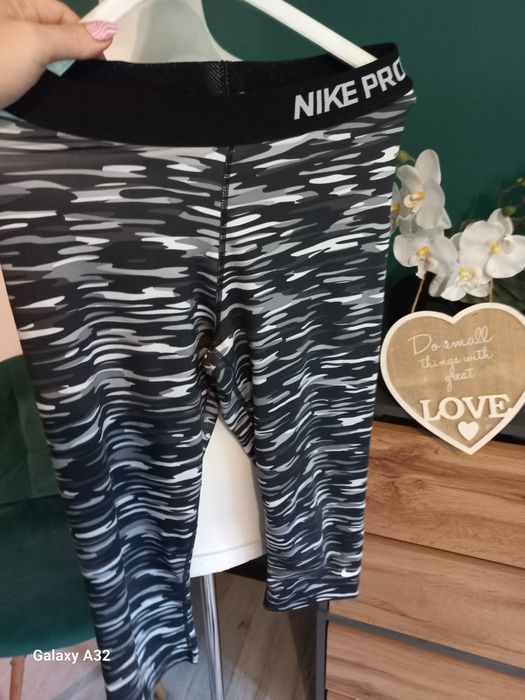 Leginsy Nike 7/8 S