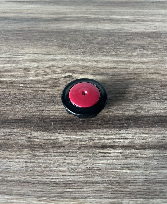 NOWY POLSKI korek zbiornika JAWA 50 kaczka pancerka mustang JAWKA