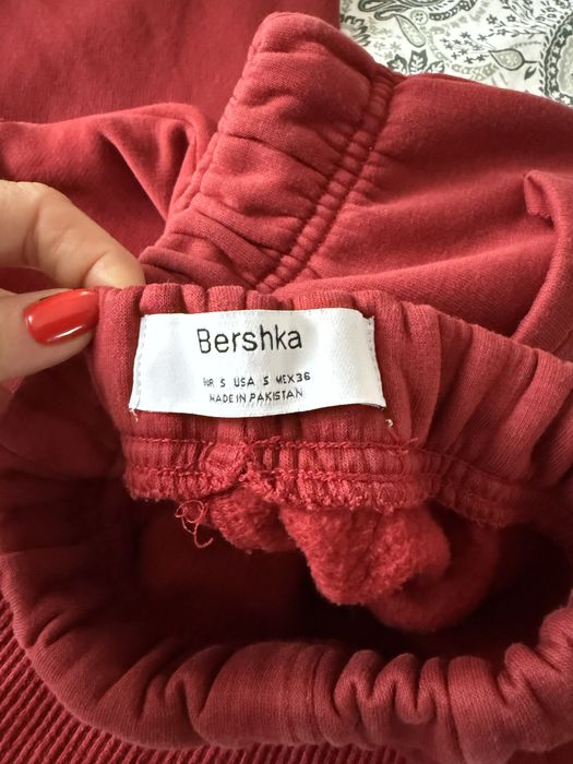 Spodnie dresowe Bershka r. S
