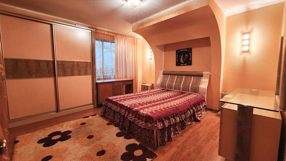 Здам будинок м.Обухів