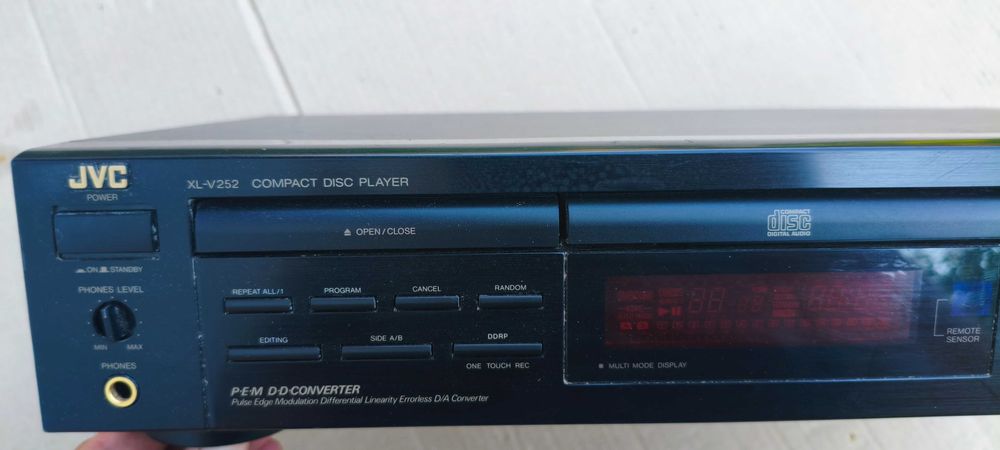 CD-плеєр JVC XL-V252BK / Програвач компакт-дисків / Hi-Fi дека JVC