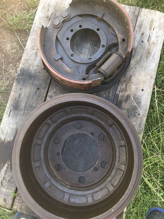 Задние тормозные барабаны Газ66 Газ 52 Газ 53