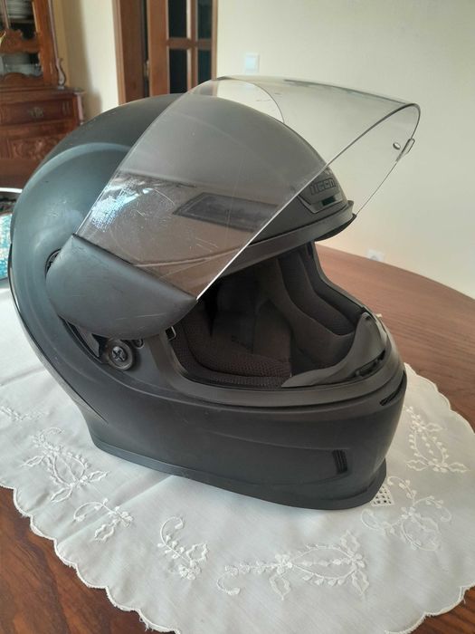 Vendo capacete usado em bom estado