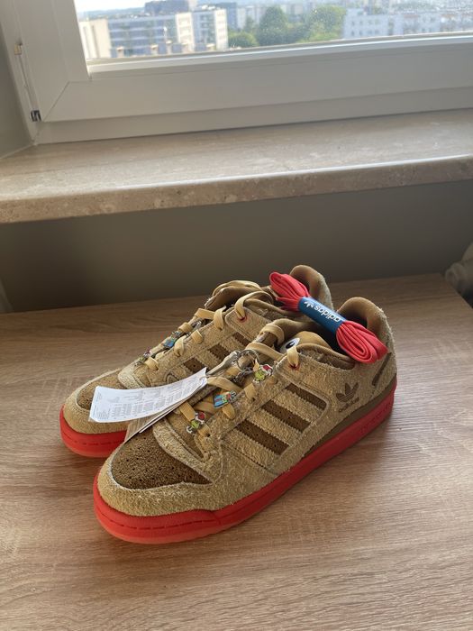 ADIDAS x THE GRINCH  FORUM LOW