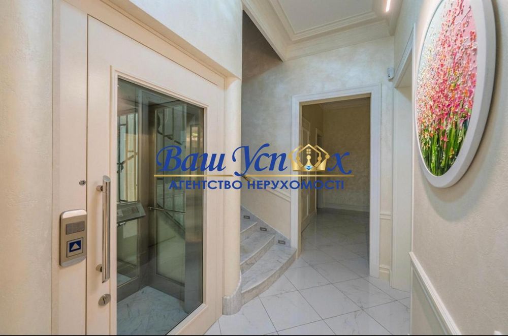 Оренда будинка у мiстечку з выходом на рiчку   . село  Козин