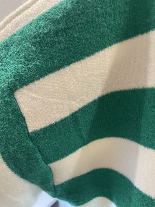 Светр жіночий у смужку  • Зелено-молочний •Дуже м’який трикотаж