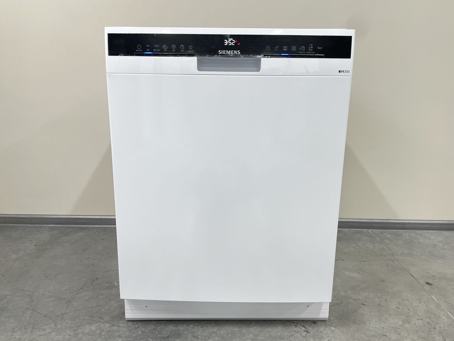 НОВА Посудомийна машина Siemens SN43HW32US/40 iQ300