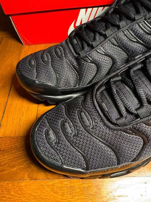 "Buty męskie Trampk" Nike_Air_Max_TN_Plus_Black R.39