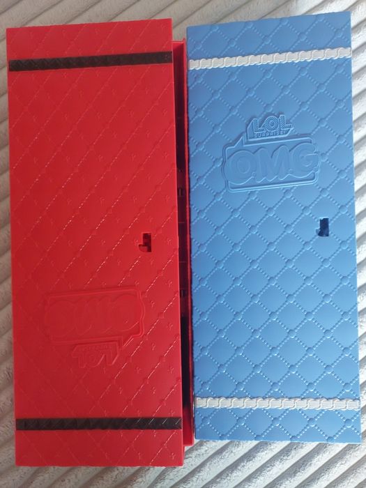 4 lalki LOL OMG z dodatkami plus 2 szafy