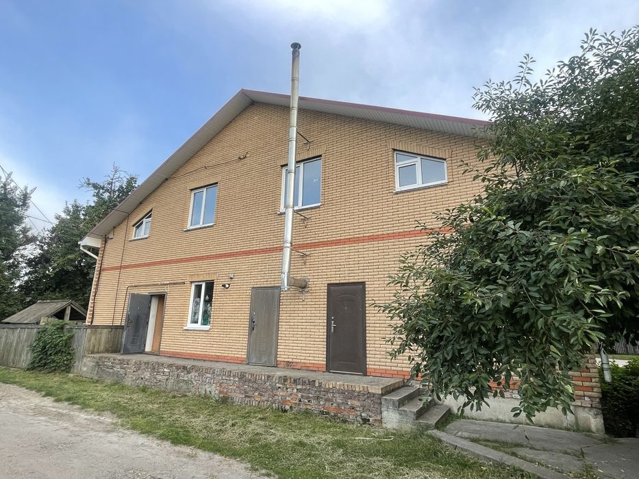 Працюючий магазин! Комерційне приміщення !