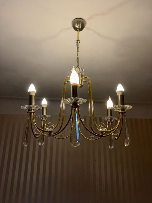 Продам вишукану люстру з кришталя (Турція)