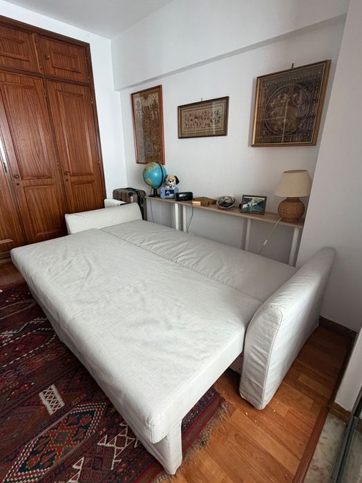 Sofá-cama IKEA HOLMSUND 3 lugares — 250€