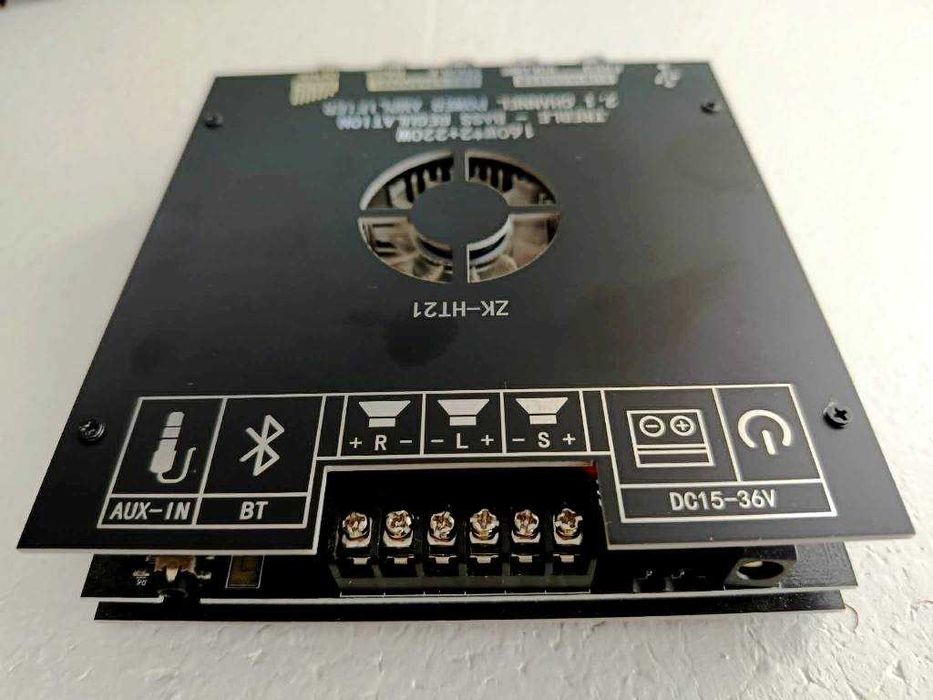 Amplificador digital Bluetooth ZK-HT21 2.1 canais