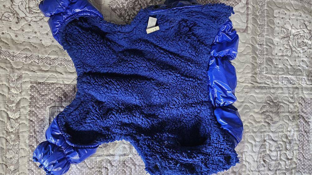 Зимовий комбінезон для собак