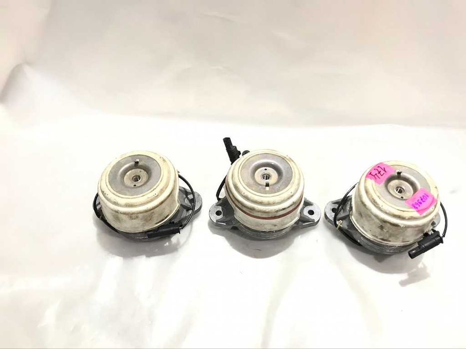 Опора подушка двигуна C Class W204 C 350 CDI (2007 - 2014) A2042403817