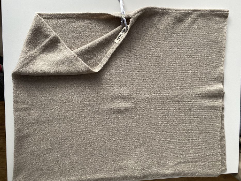 OKAZJA- Ponczo / Betty Barclay