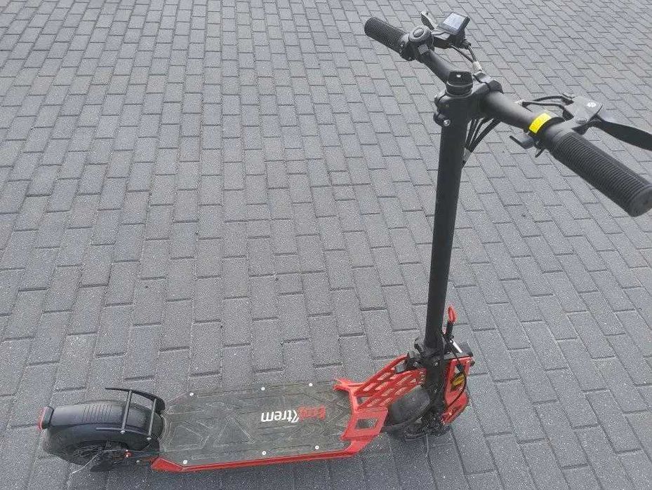 Hulajnoga elektryczna